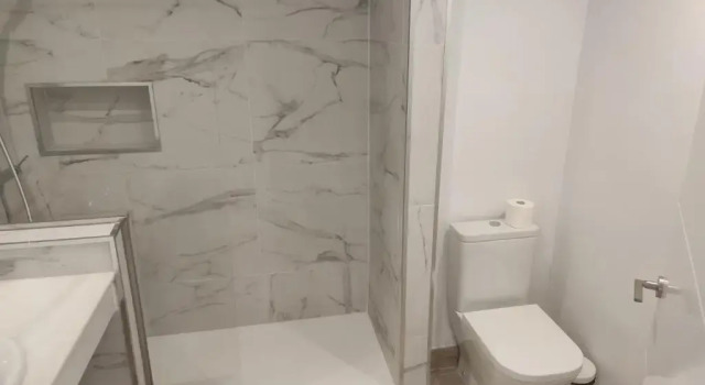 Апартаменты New and modern apartment on the beach 527