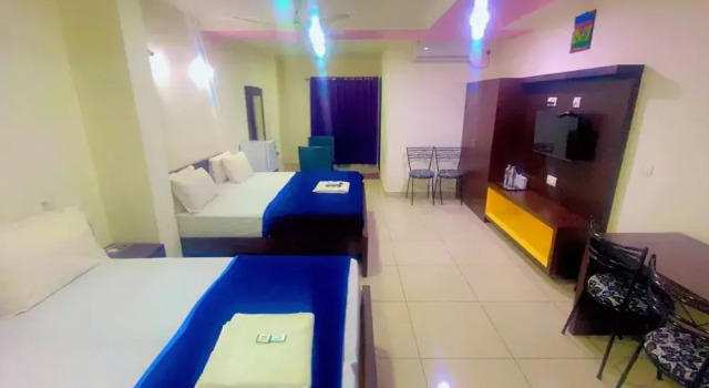 Четырёхместный семейный номер Standard Kalyan Tourist Home