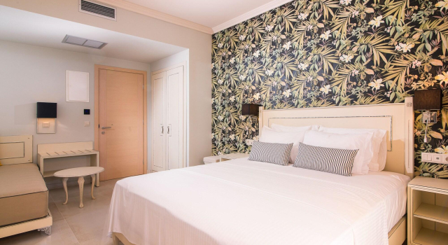 Neikos Luxury Suites, Забронировать Отель Ханиоти 