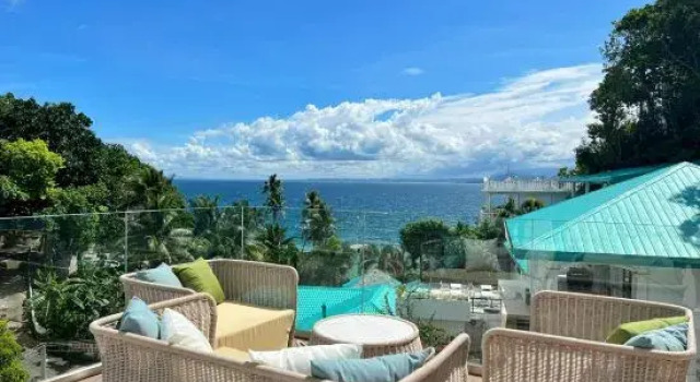 Phoenix.PG Diving Resort, Prenota Resort Hotel a Mindoro con piscina, Piscina