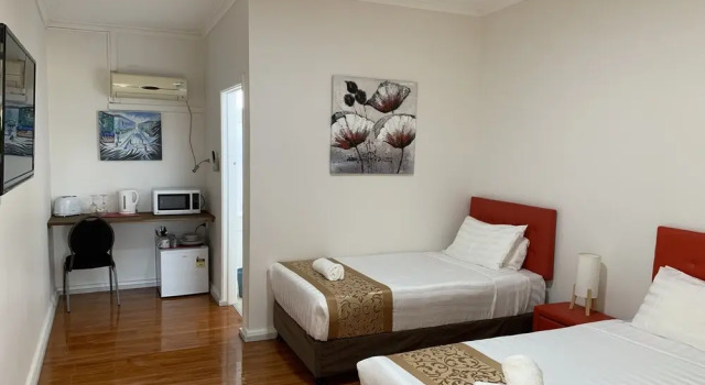 Апартаменты Economy TORRUMBARRY MOTEL