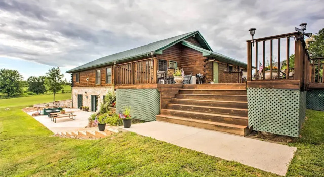 Rustic Keosauqua Gem: Fire Pit & Lake Sugema Views, Reserva ahora Apartamento Keosauqua Estados Unidos