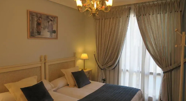 Апартаменты Дуплекс Apartamentos Palacio Azcárate Travesía Calvario
