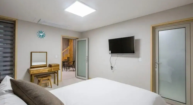 Asamo poolvilla