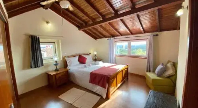 Páteo Do Duqu, Rezervovat Hotel Hotely v Oeste s parkováním, Parkování