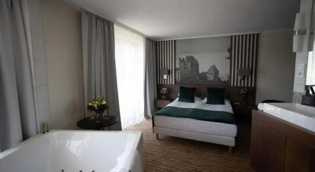 Полулюкс Thermal Hotel Visegrád