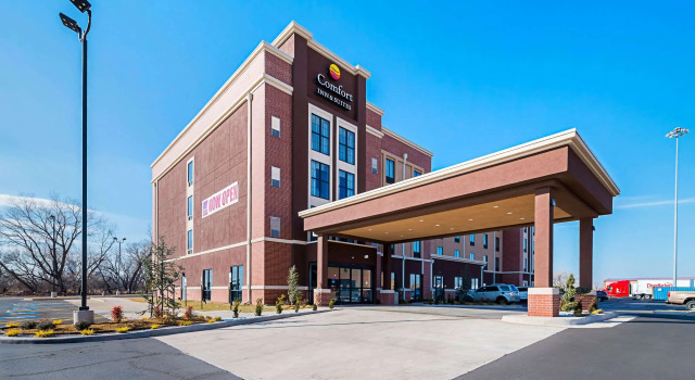 Comfort Inn & Suites Oklahoma City near Bricktown