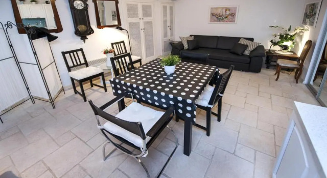 Апартаменты c 1 комнатой Apartment Art