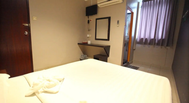 Lüks çift kişilik oda Mandarin Hotel Kuching