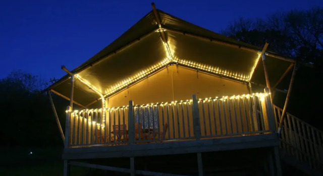 Beara Lodge Glamping, Book Campingplads 3-stjernede hoteller i Beaworthy, 3*