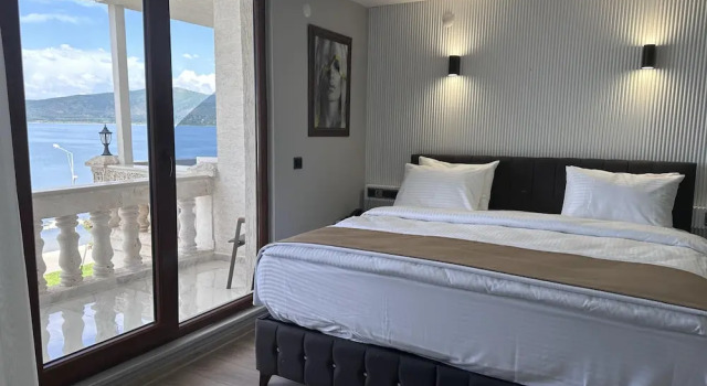 Номер Standard c 1 комнатой с видом на озеро Beyaz Köşk Hotel & Cafe