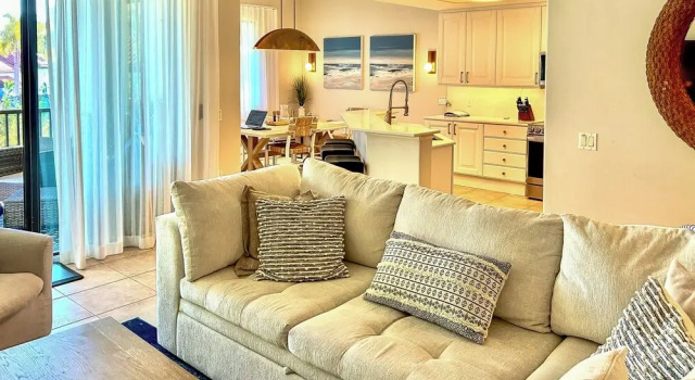 Апартаменты Luxe Naples Bay Resort Condo: Near Fifth Ave!