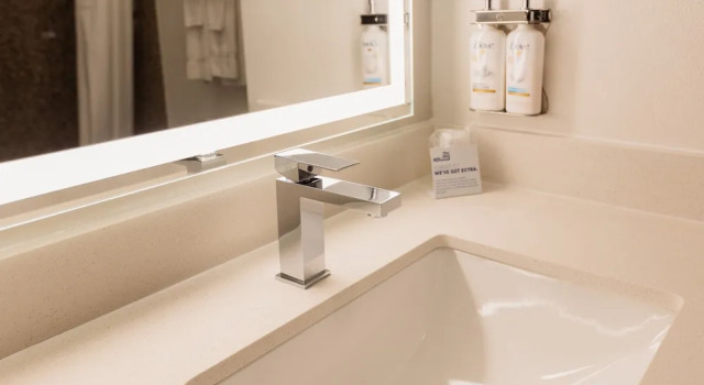 Люкс с 2 комнатами Holiday Inn Express & Suites Guthrie North Edmond by IHG