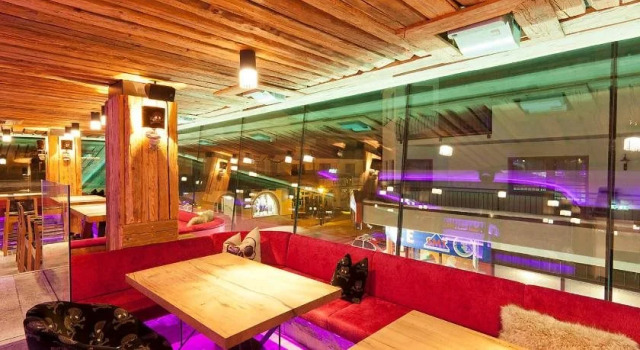 Harakiri Partyhouse