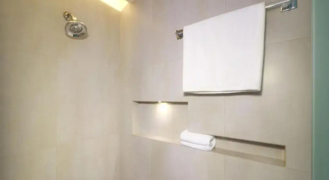 Четырёхместный номер Standard Holiday Inn Express Mexico Aeropuerto by IHG