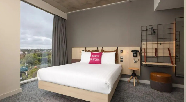 Номер Standard Moxy Dublin Docklands