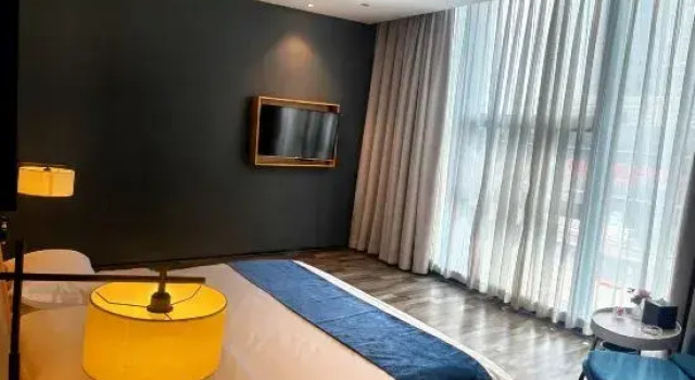 Люкс Xiangsheng Xinyi Hotel