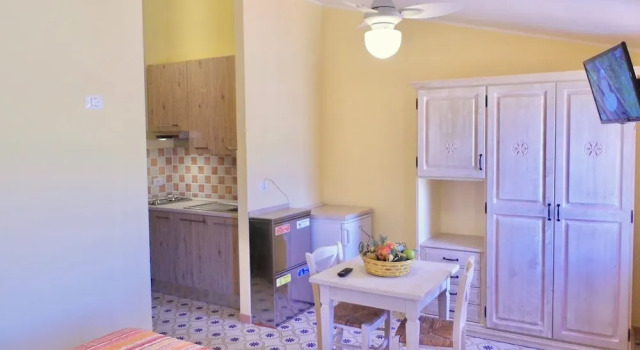 Студия Residence con piscina a La Maddalena