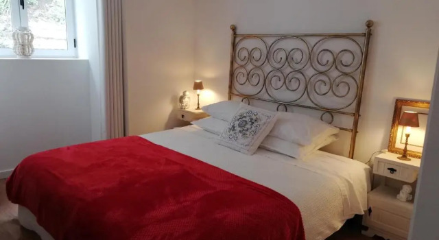 Апартаменты Red House By The River