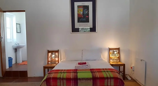 Outsiders B&B, Buchen Sie Bed & Breakfast Hotels in Graaff-Reinet mit Parkplatz, Parkplätze