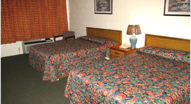 Royal Inn Linden, Prenota Locanda Linden Texas