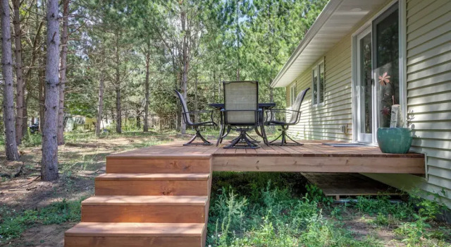 Wadena Vacation Rental ~ 1 Mi to Downtown!, Varaa Lomakoti Hotellit Minnesota pysäköinnillä, Pysäköinti