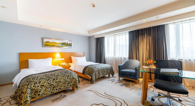 Двухместный номер Comfort Maritim Hotel Taicang Garden