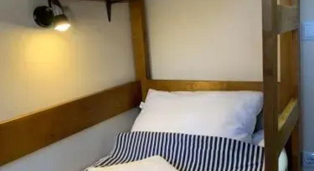 Hostel Gulliver, Book Hostel / Vandrerhjem Hostels i Carpathians - Ukraine, Hostel / Vandrerhjem