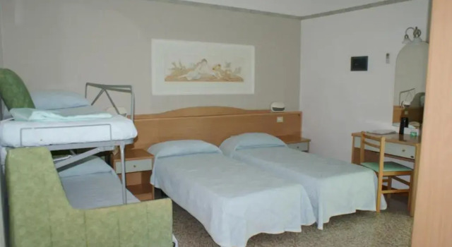 Трёхместный номер Standard Hotel Katia
