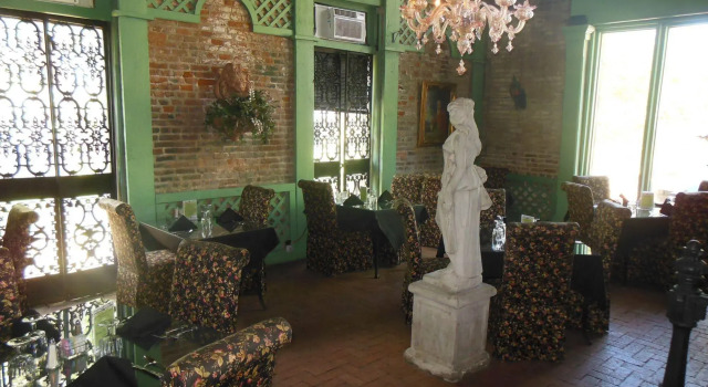 Cedar Grove Mansion Inn & Restaurant, Book Hotel Hoteller i Mississippi med pool, Swimmingpool
