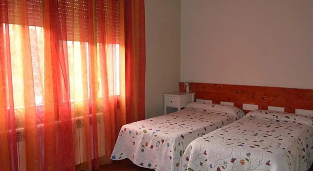 Апартаменты Apartamentos La Peinada