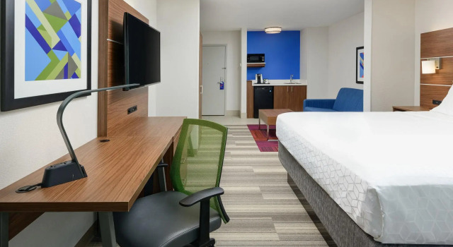 Люкс Holiday Inn Express - Tullahoma by IHG
