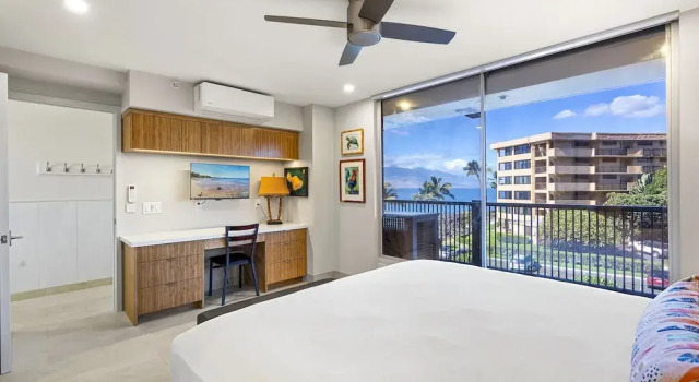 Номер Standard Mana Kai 304 - Renovated Oceanfront 2br/2ba Condo, Split AC, Beach Access, Views