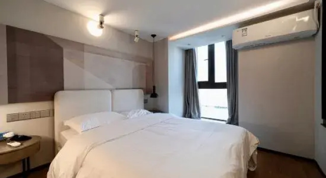 Семейный люкс с 3 комнатами с красивым видом из окна Baijue · Designer Sea View Light Residence (Zhanjiang Jinshawan Scenic Area Store)