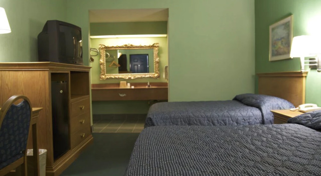 Deluxe Inn Vicksburg Mississippi, Rezerwuj Hotel Hotele w Missisipi z parkingiem, Parking