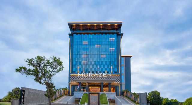 MORAZEN Yogyakarta, Rezervovat Hotel Hotely v Yogyakarta se snídaní, Snídaně