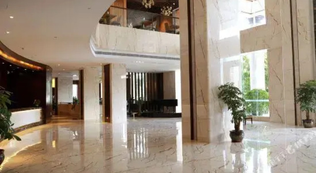 Rowin Grand Hotel, Buchen Sie Hotel Fangchenggang Guangxi