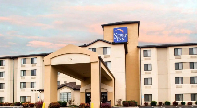 Четырёхместный номер Standard Sleep Inn Murfreesboro Shopping District