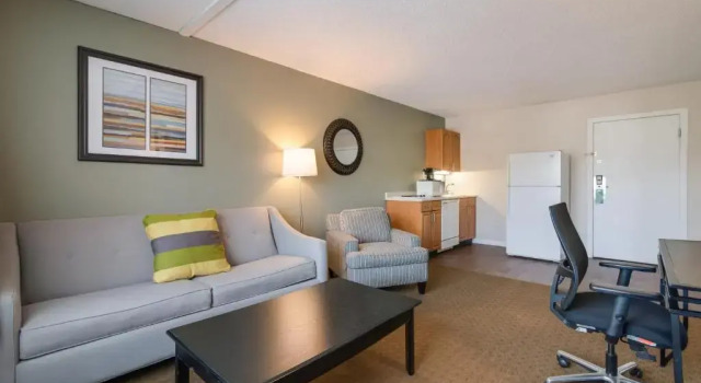 Четырёхместный люкс Quality Inn & Suites Auburn I-95