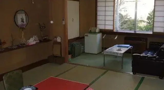 Yumoto Rakuzenso, Rezervovat Hotel Numata Gunma