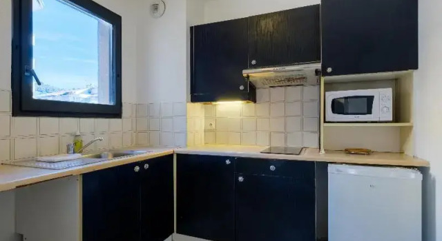 Четырёхместные апартаменты с балконом Residhotel Villa Maupassant