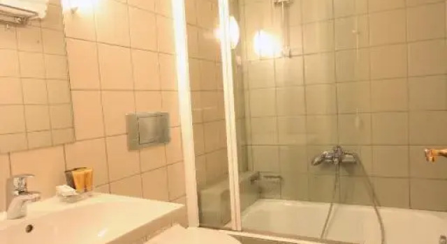 Двухместный номер Standard Мансарда Hotel Papanastasiou