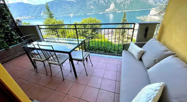 appartamento con bellissima vista, Забронировать Апартаменты/квартира Кампионе-д'Италия Озеро Лугано