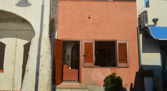 Apartment sea front at 20 meters from the river of the sea-Casa S'archittu, 예약 아파트 Cuglieri Sardinia South