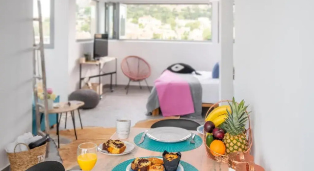 Апартаменты Mythos Luxury Suites