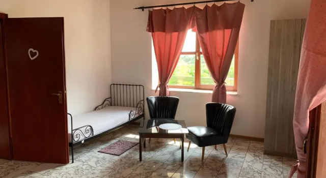 Buzal Morocza Pinceszet Es Szallashely, Boek Hotel Etyek 