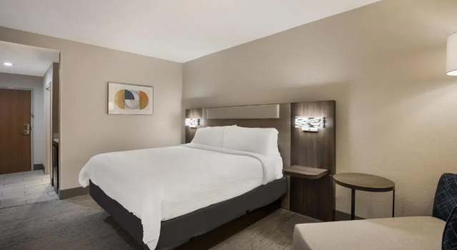 Номер Standard Holiday Inn Express Hotel & Suites Perry by IHG