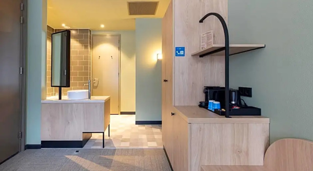 Двухместный номер Deluxe с балконом Fletcher Hotel-Restaurant Marknesse