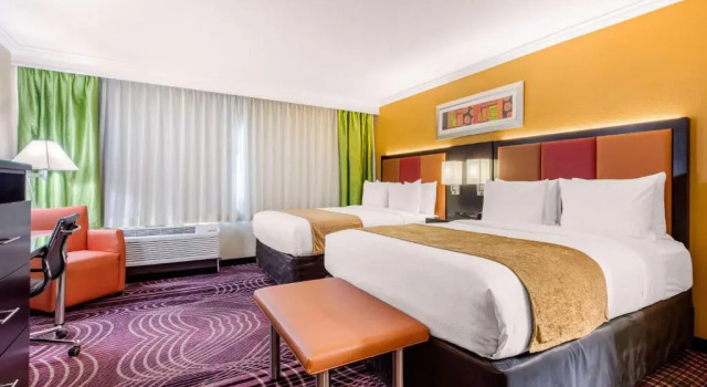 Двухместный номер Standard с видом на город Holiday Inn Nashville Downtown - Stadium by IHG