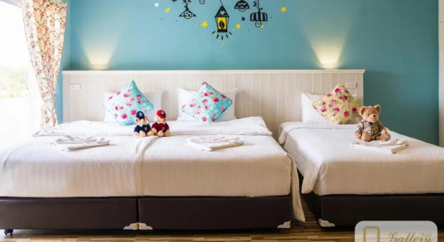 Номер Deluxe Gallery Lake View Hotel